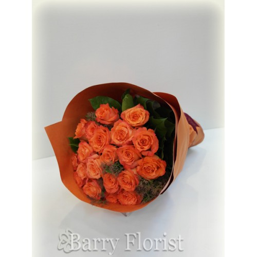 BOU 0047  20支A級進口橙色玫瑰 + 季節性襯花